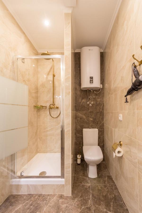 Design Apartment On Mykhailivskyi Ln. 4 Kiev Exterior foto